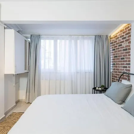 Appartement Stylish Duplex House With A Special Terrace Istambul